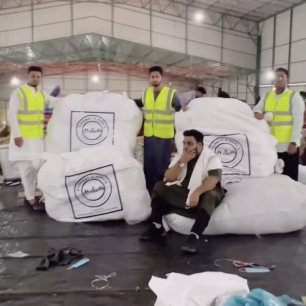 Screenshot_20251231_024057_Gallery